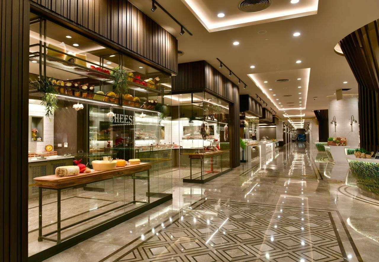 Regnum Carya 5* Белек